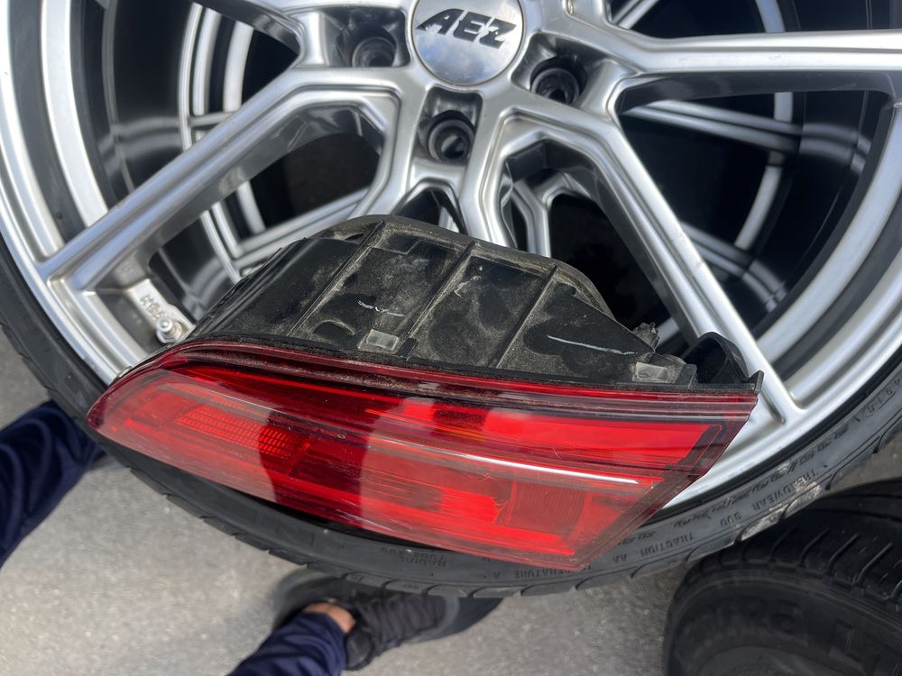 Стоп Volkswagen Golf 7 Sportsvan десен