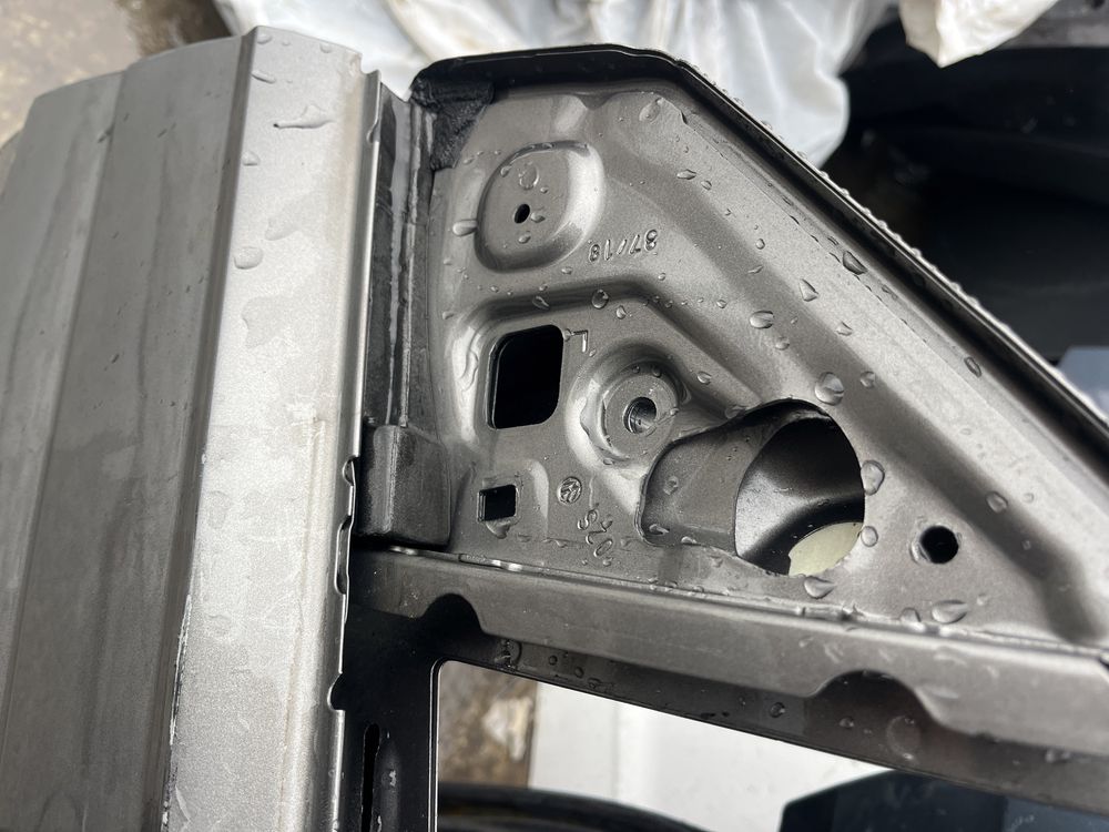 Предна лява и дясна врата Volkswagen Polo 2G 2023г