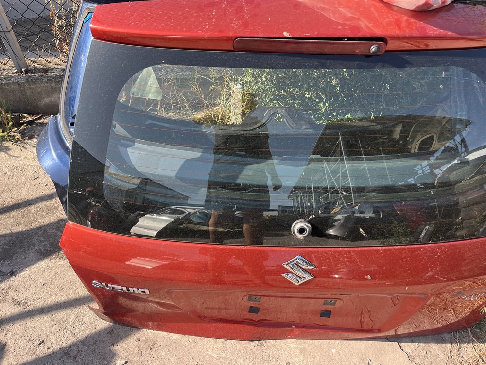 Капак,багажник със стъкло Suzuki SX4