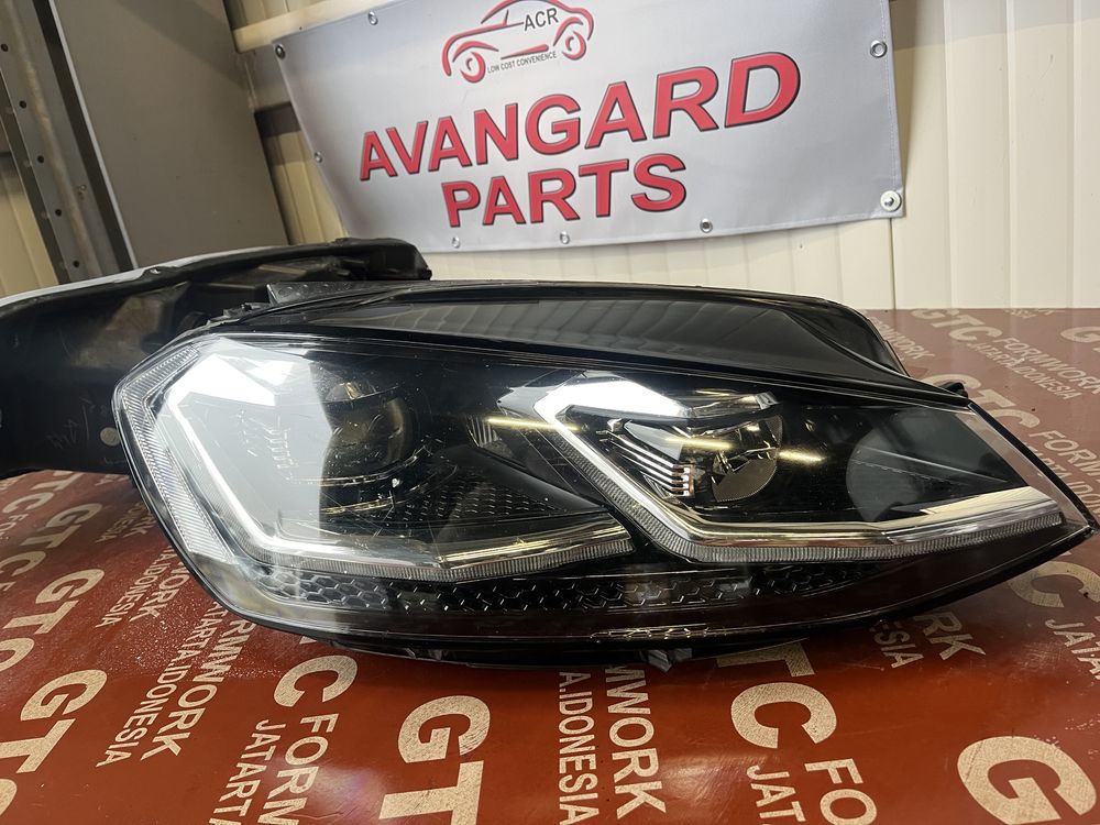 Фар Volkswagen Golf 7 Full LED