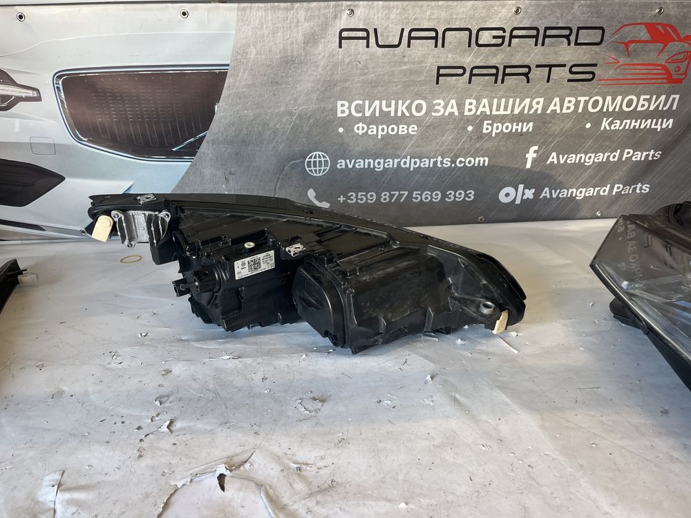 Фар Volkswagen Golf 8 ляв