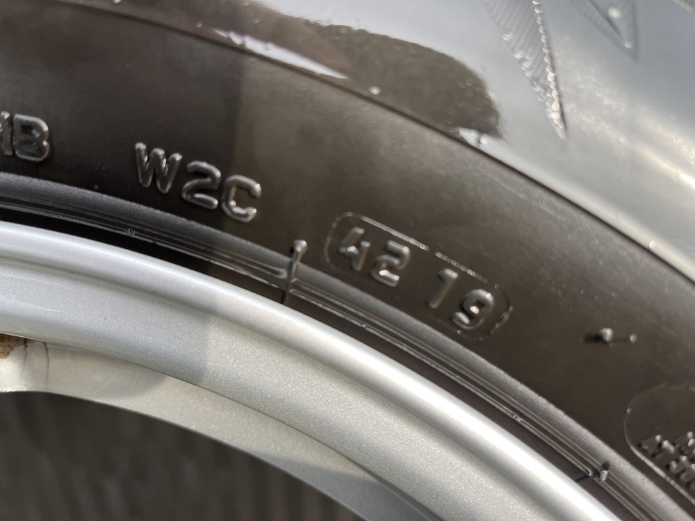 Гуми 215 65 16 Bridgestone