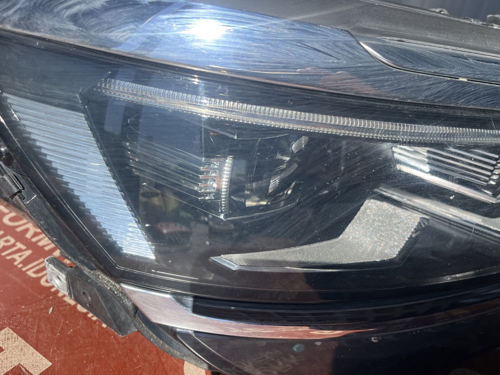 Фар Volkswagen Tiguan Full Led 16-