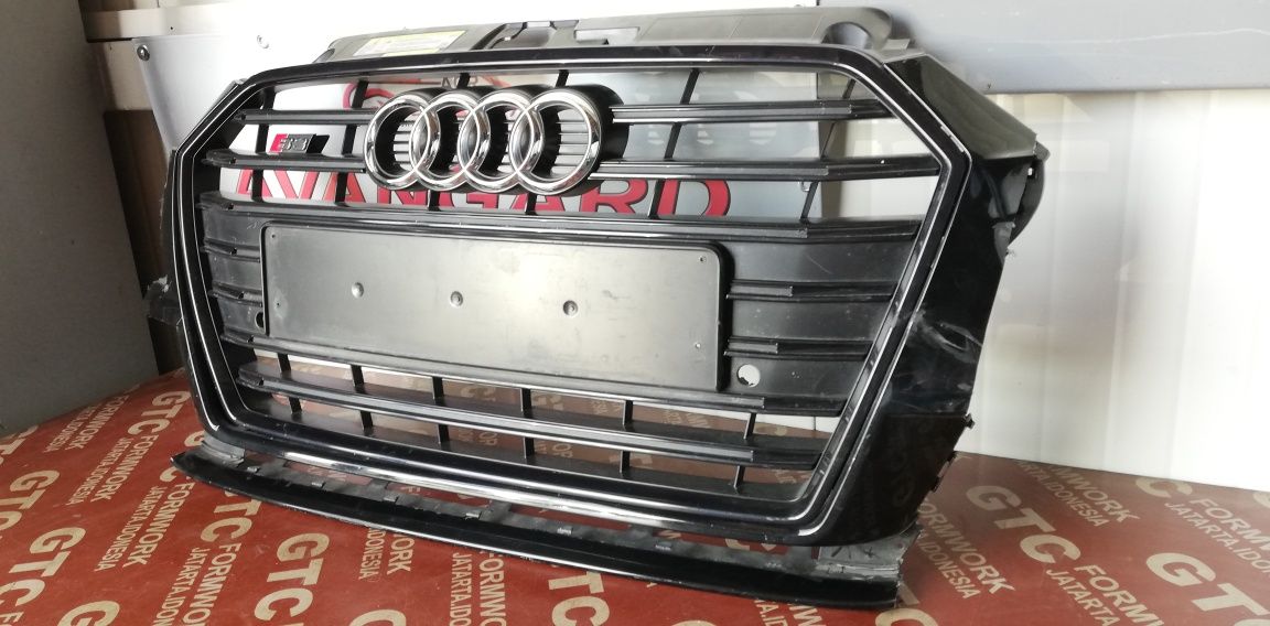 2 броя предна решетка Audi A3 S3 (2013-2020)