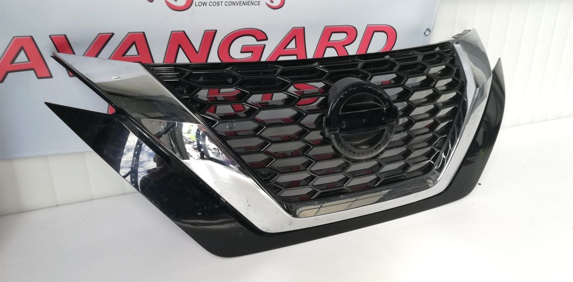 Предна решетка Nissan Rogue 2021-2023