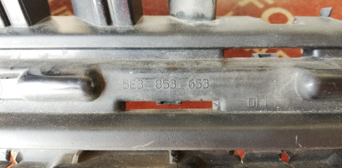 Радиаторна решетка Skoda Octavia 4 2020-