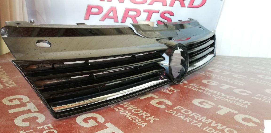 Решетка/маска Volkswagen Polo GTI 2015-2017
