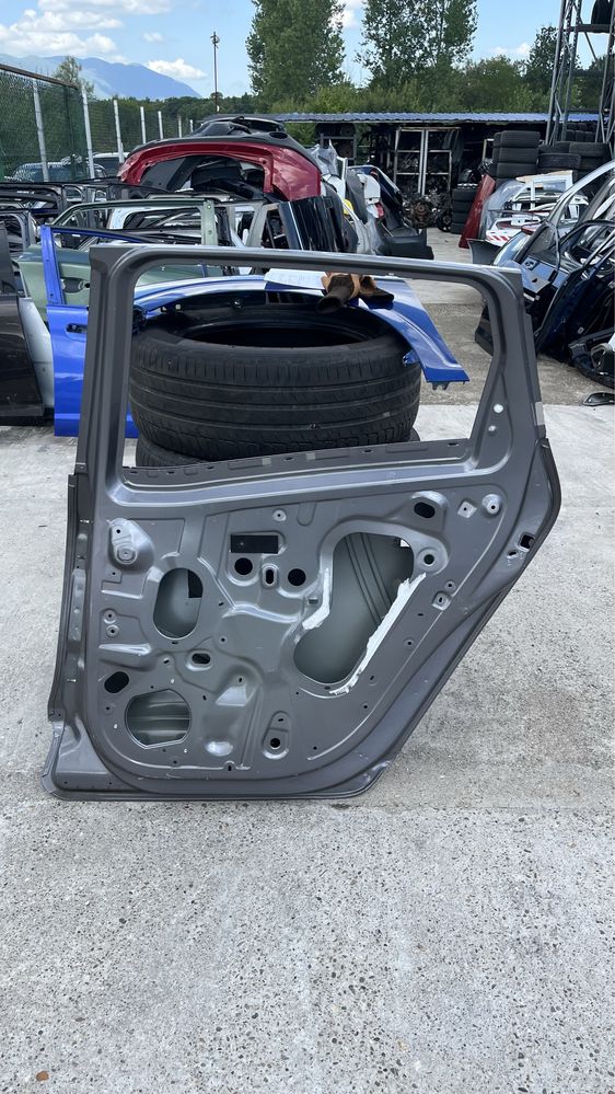 Задна дясна врата Renault Grand Scenic 4