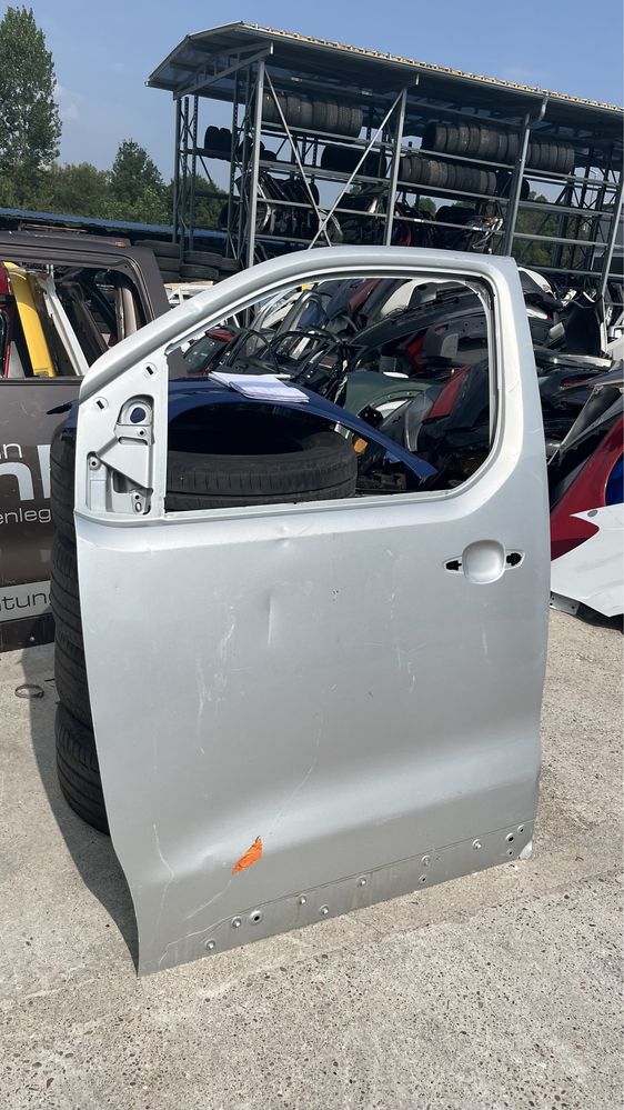 Предна дясна и лява врата Toyota Proace 2
