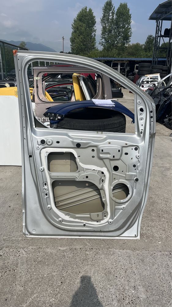 Предна дясна и лява врата Toyota Proace 2