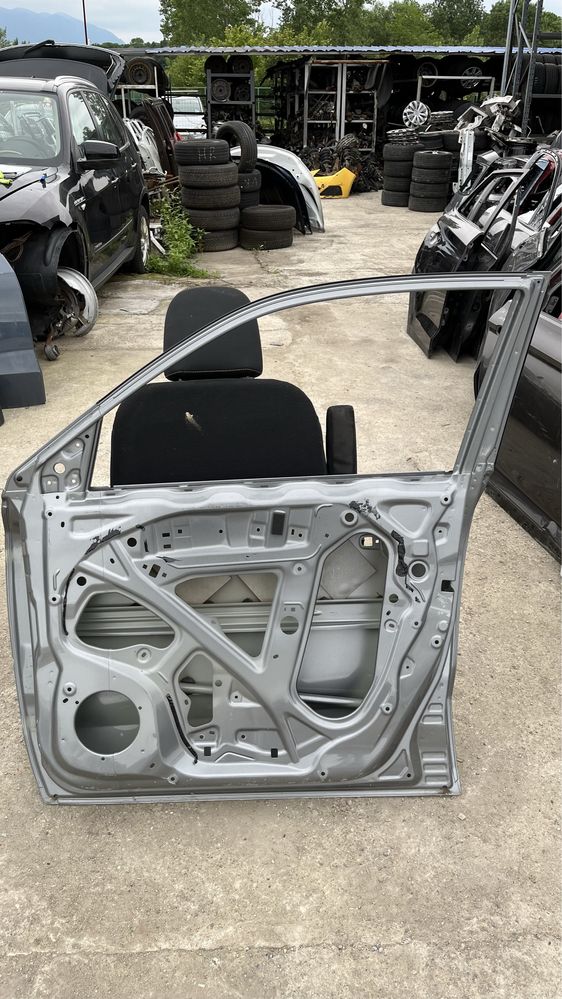 Предна дясна врата Suzuki Vitara 3 2бр