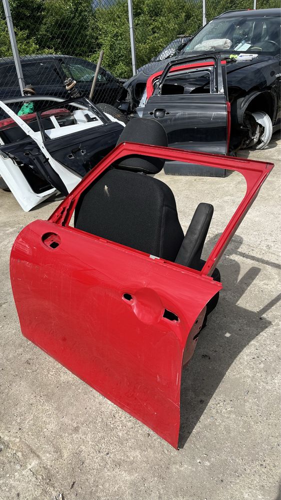 Предна лява врата Mini Cooper F60 Countryman
