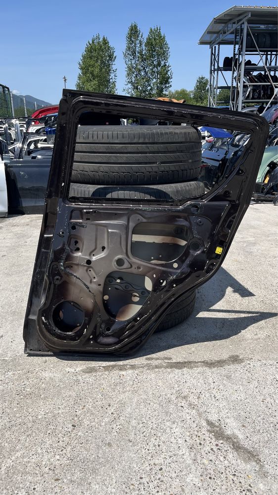 Задна дясна врата Suzuki Alto