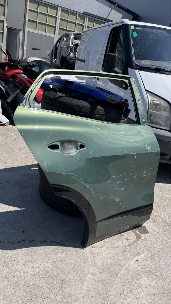 Задна дясна врата Kia Sportage 5 2021-