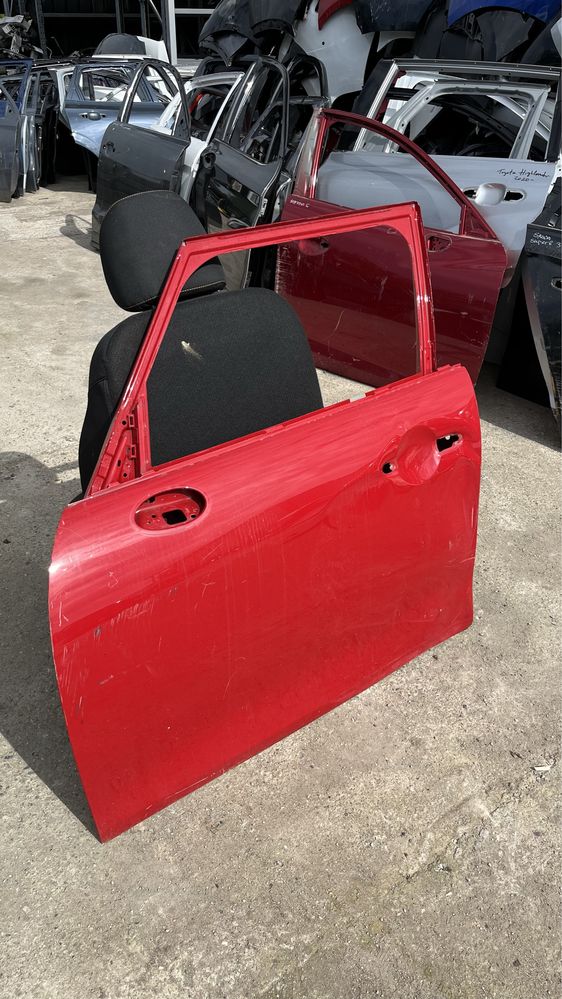 Предна лява врата Mini Cooper F60 Countryman