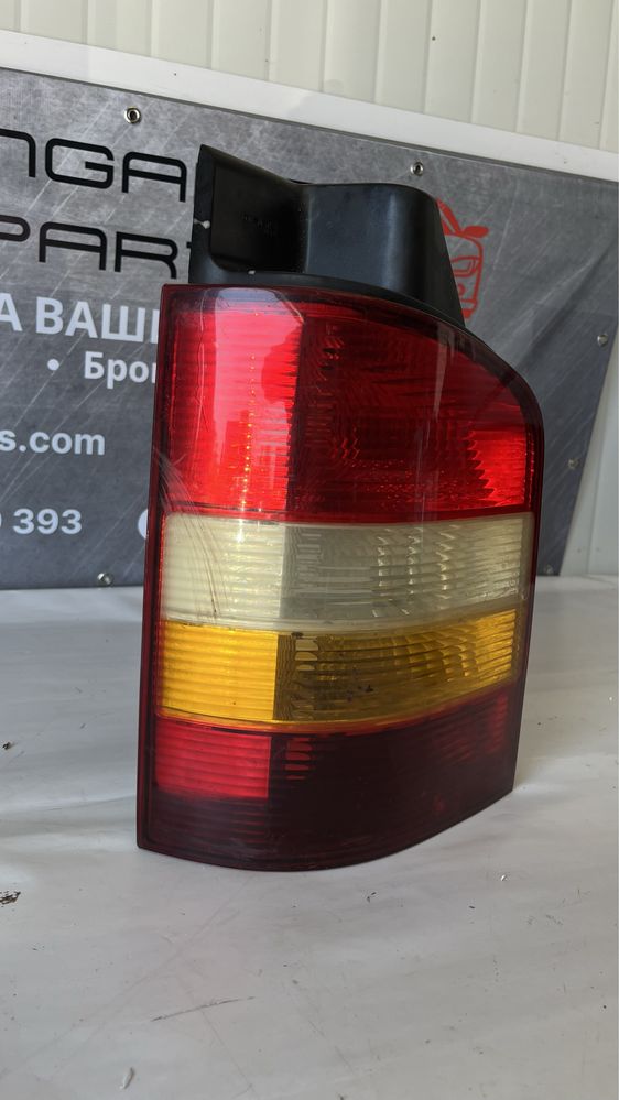 Ляв стоп VW T5 (2003-2009)