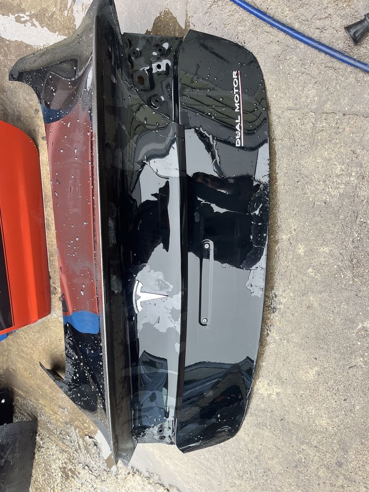 Капак Tesla Model 3 2022г. 2броя