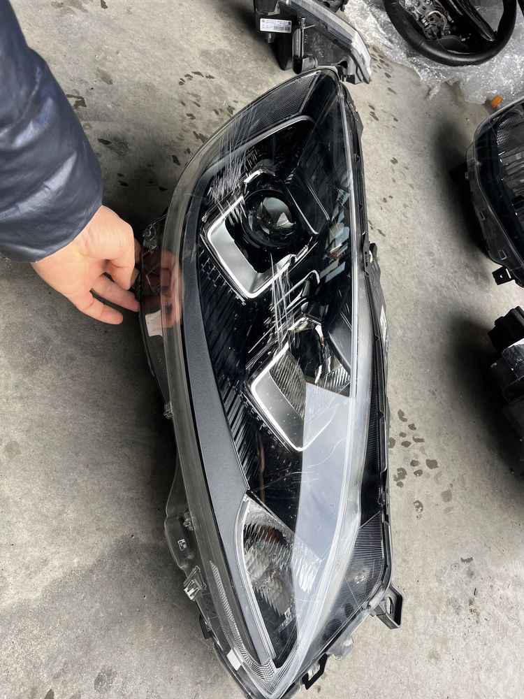 Фар Ford Kuga 2020 Led ляв и десен