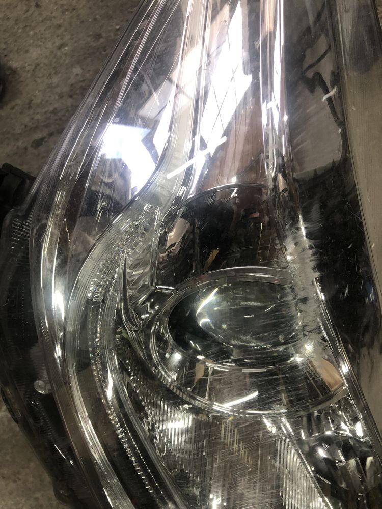 Фар Toyota Verso S Led