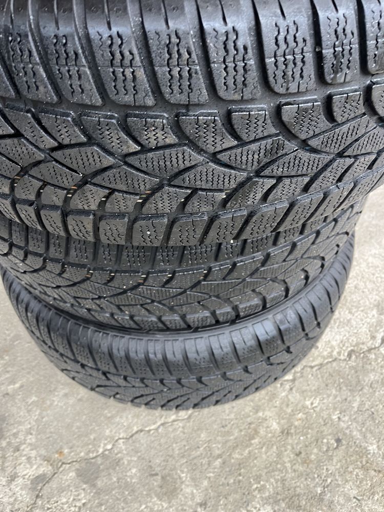 Гуми 235 55 18 Dunlop 2017г