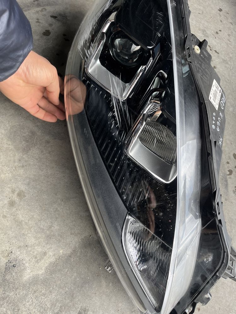 Фар Ford Kuga 2020 Led ляв и десен