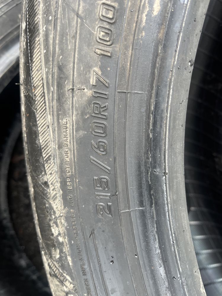 Гуми 215 60 17 Falken