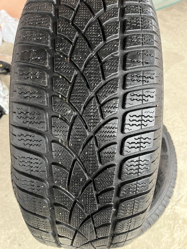 Гуми 235 55 18 Dunlop 2017г