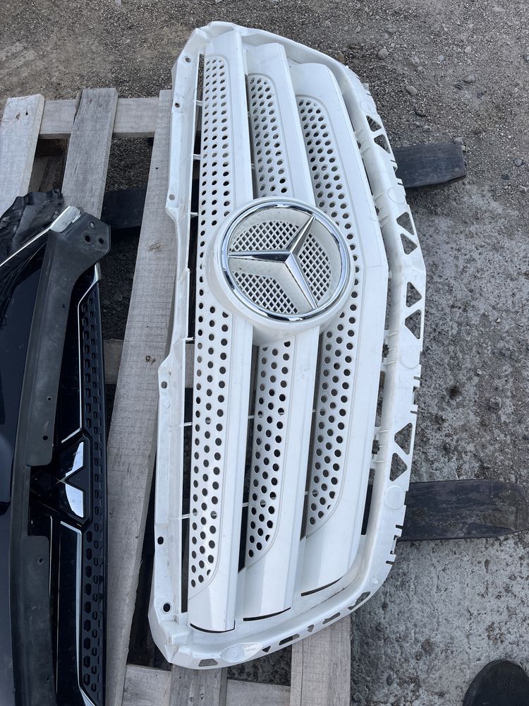 Решетка Mercedes Sprinter 2014- 2бр