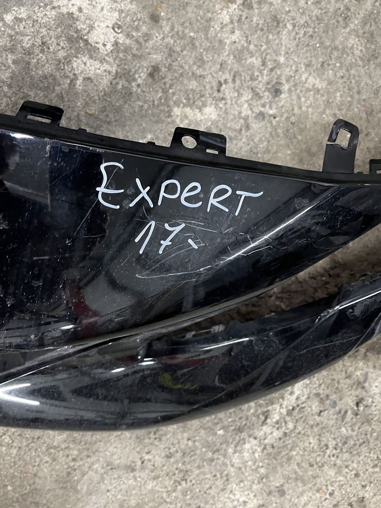 Броня Peugeot Expert 17- 2бр