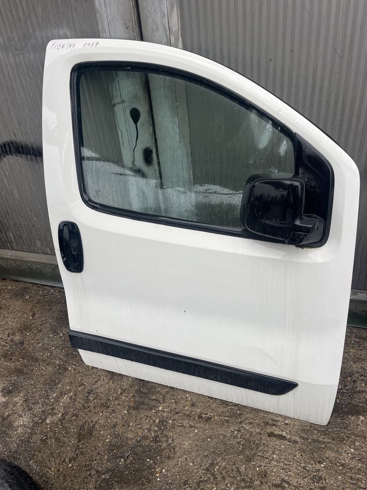 Врата Fiat Fiorino 2018г