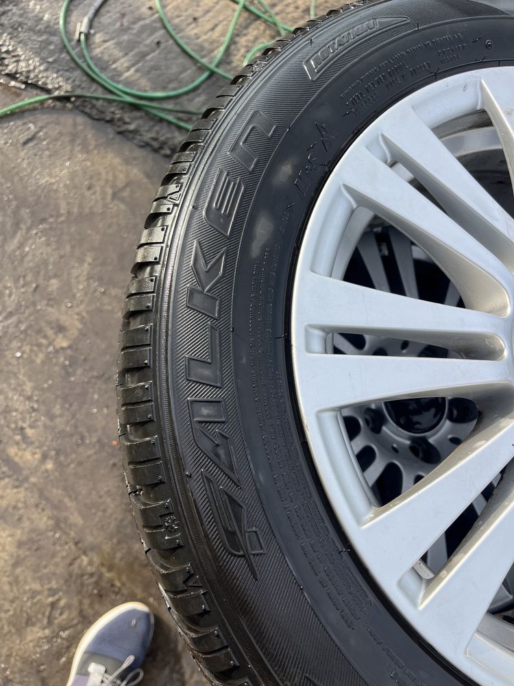 Гуми 215 65 16 Falken