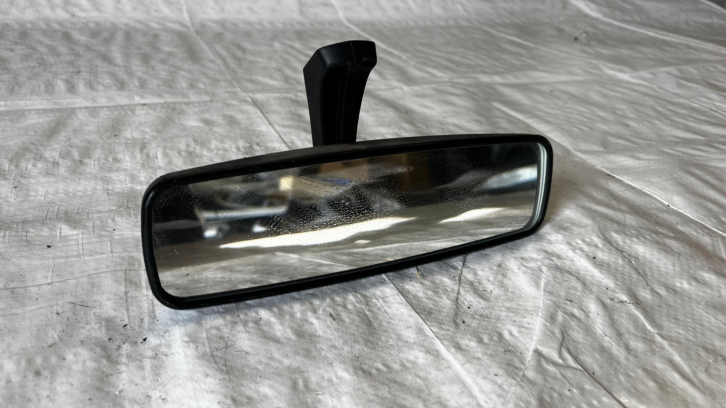 Toyota Yaris 14- огледало за задно виждане