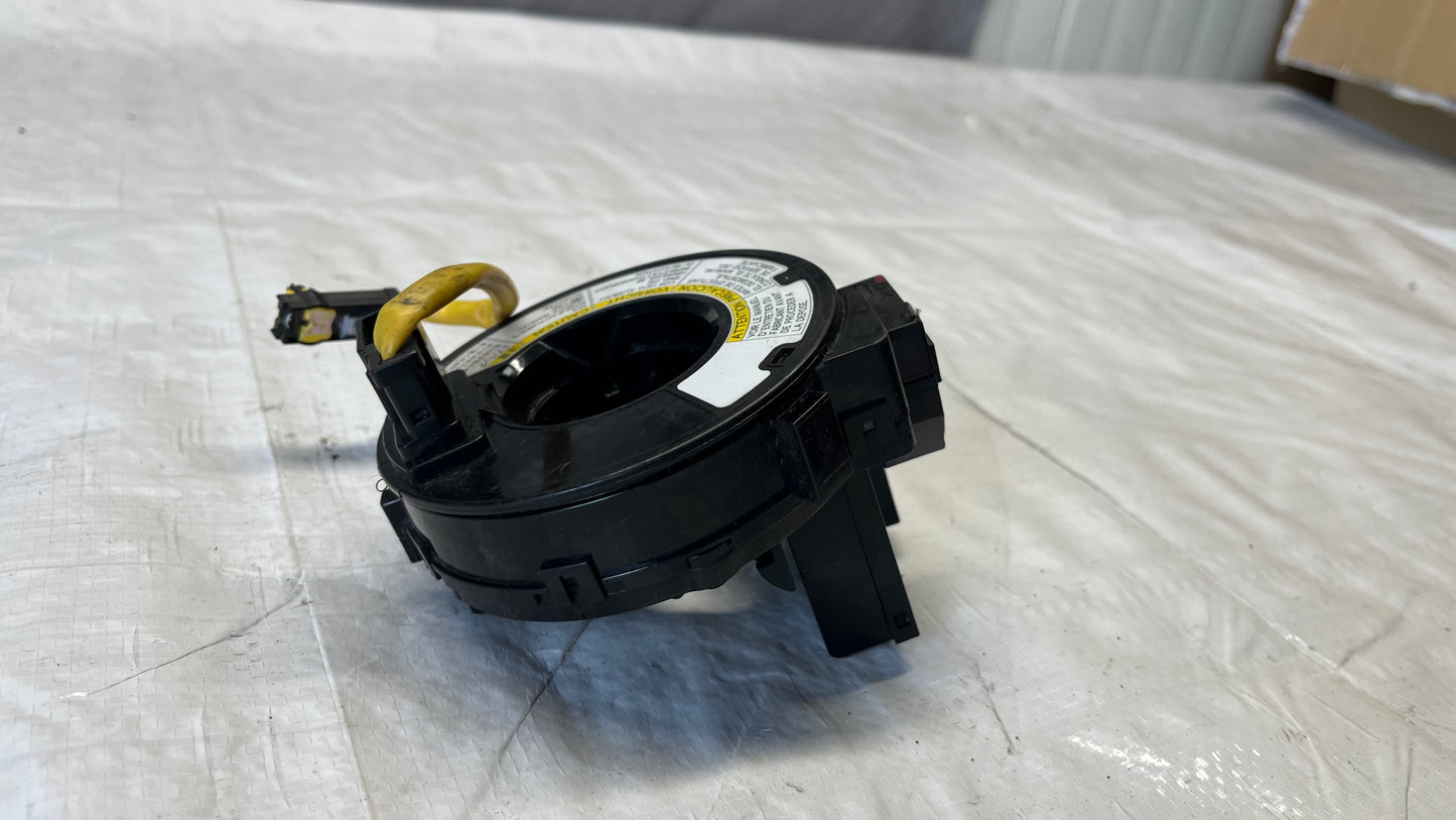 Suzuki SX4 07- лентов кабел