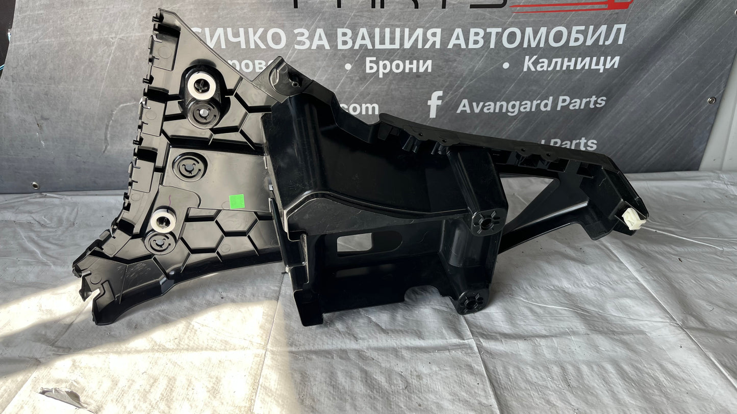 Ляв държач за броня BMW X2 (2018-2023)