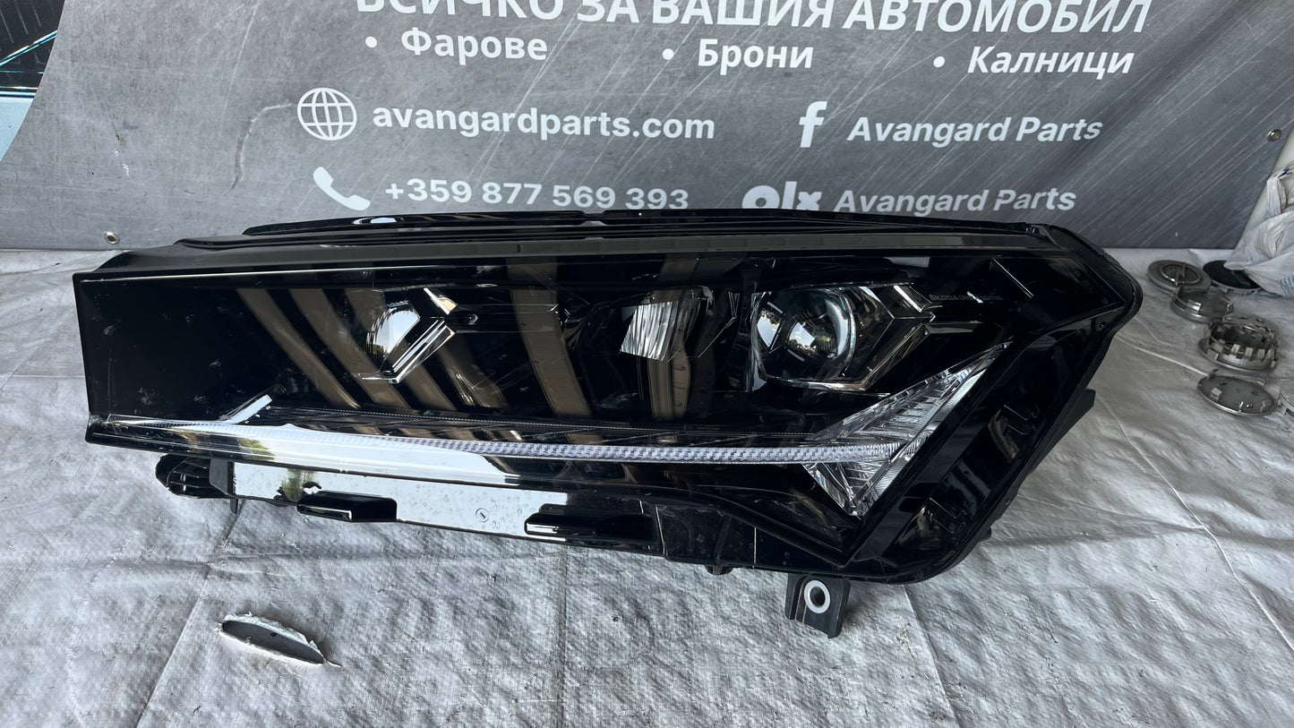 Ляв фар Skoda Enyaq 4
