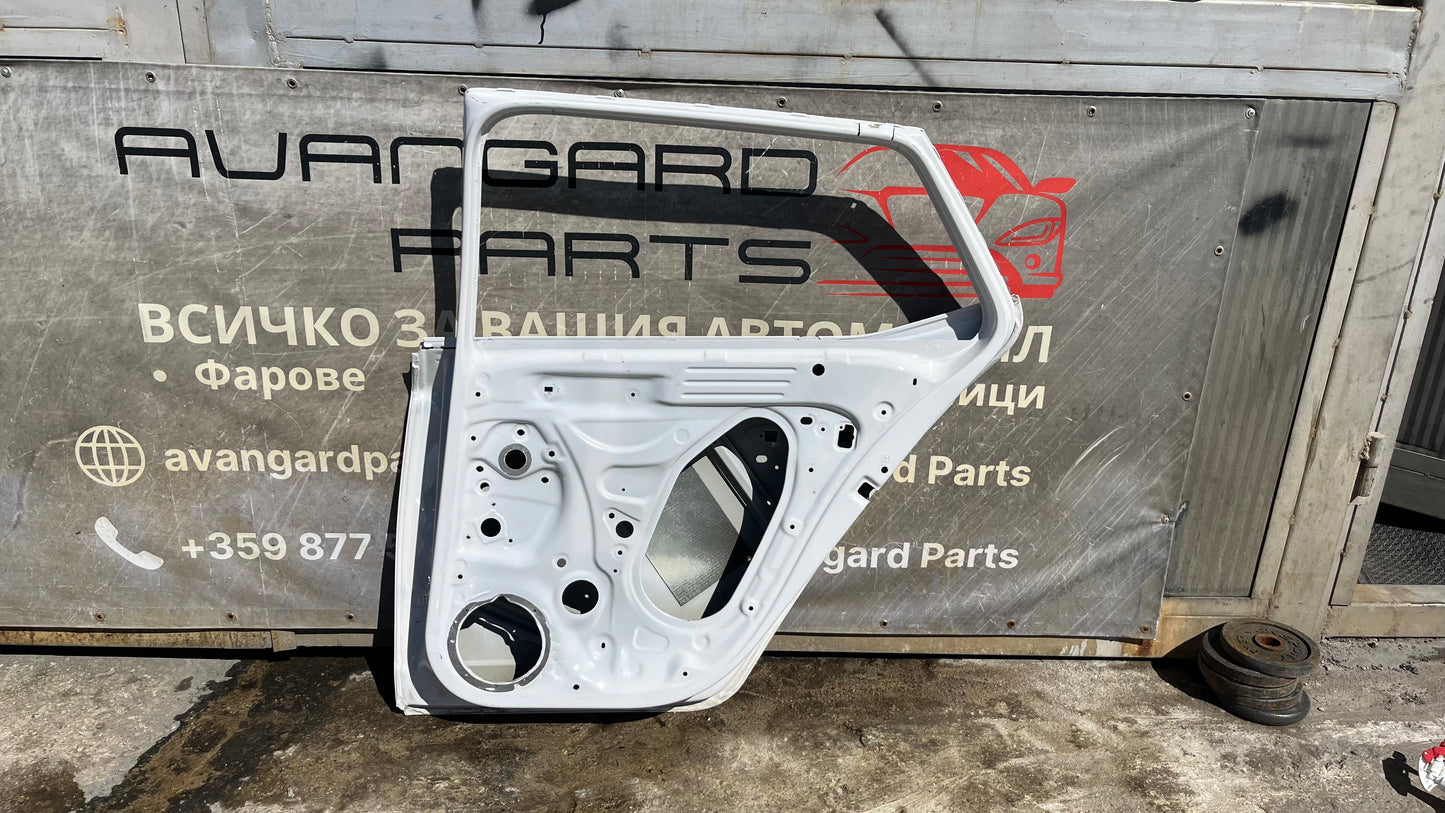 Задна дясна врата Skoda Fabia 3 (2014-2022).