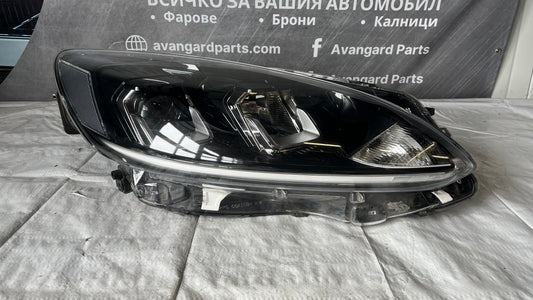 Десен фар Ford Kuga 3 2021-