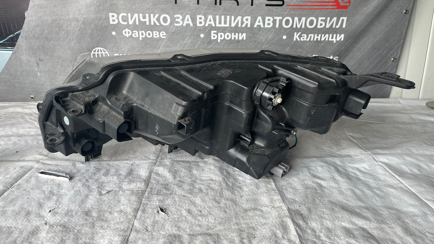 Десен фар Suzuki Vitara 3 2018-