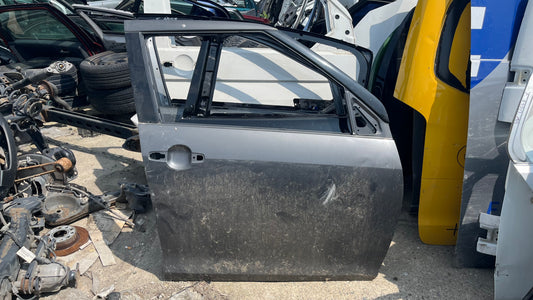 Предна дясна врата Suzuki Swift MK7 2010
