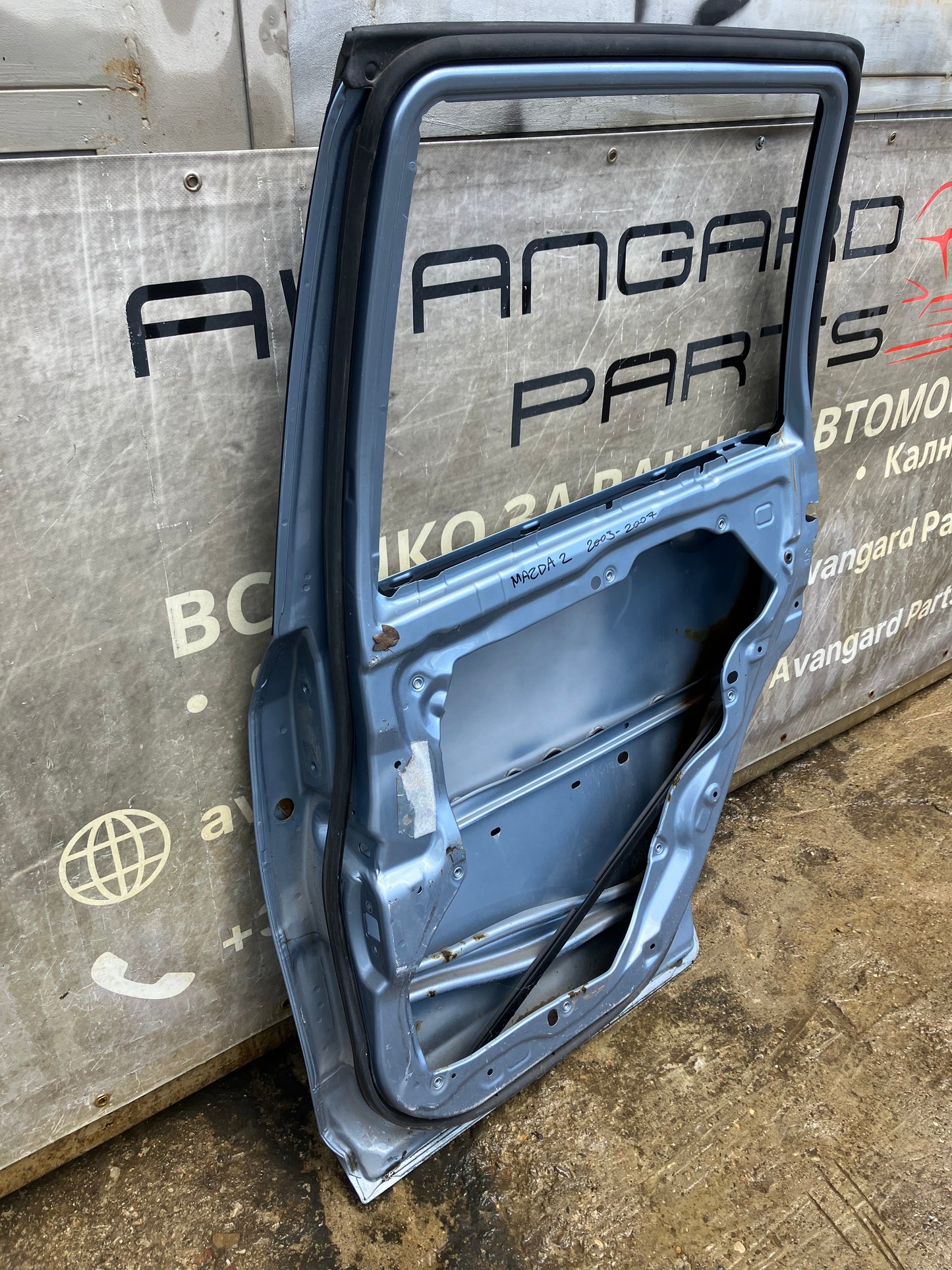 Задна дясна врата за Mazda 2