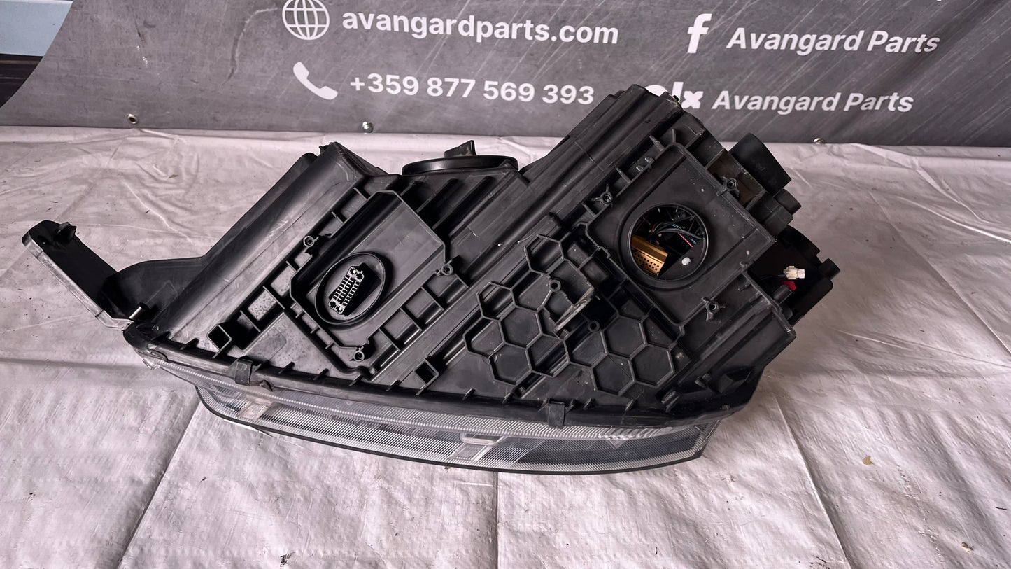 Десен фар Skoda Yeti