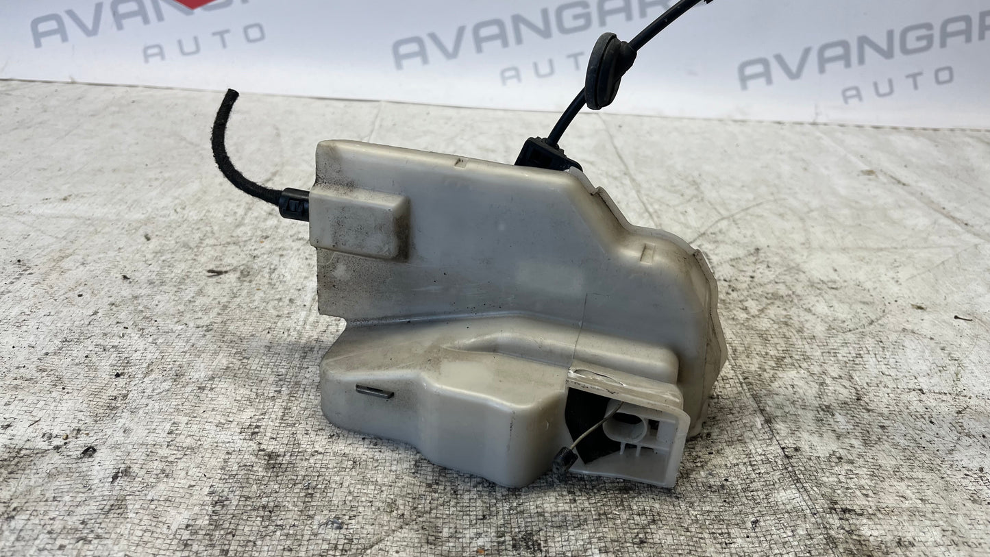 Volkswagen Touran 03- брава предна лява