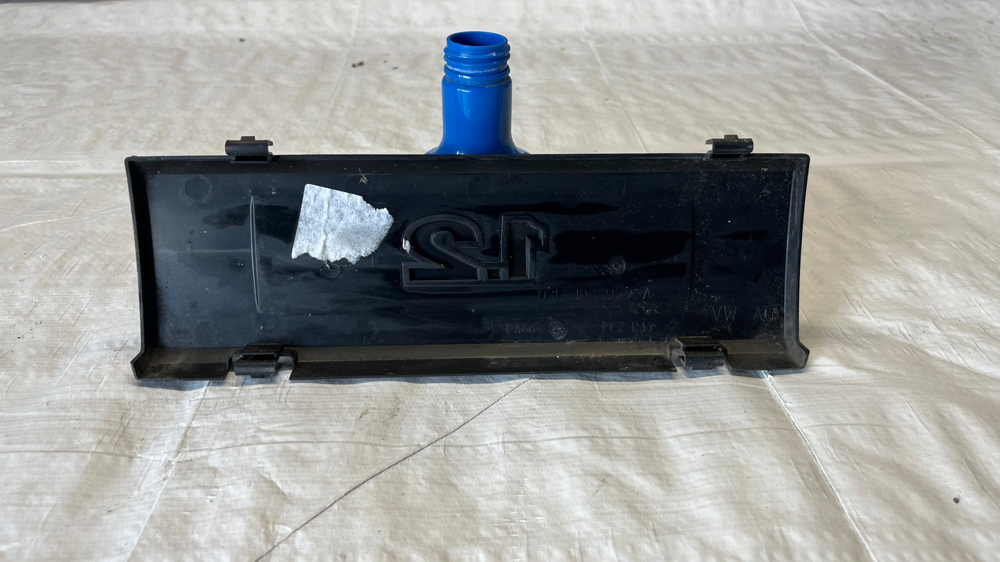 Skoda Fabia 2 капачка на двигател