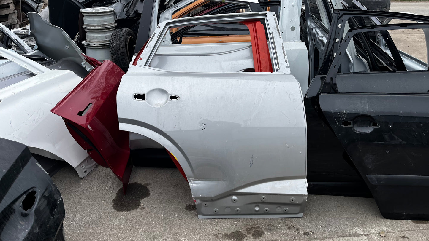 Nissan Qashqai 3 J12 задна дясна врата