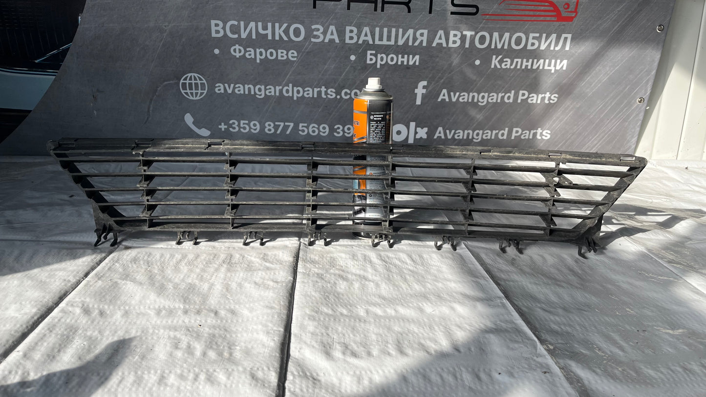 Предна решетка Opel Corsa C Facelift 2000-2006