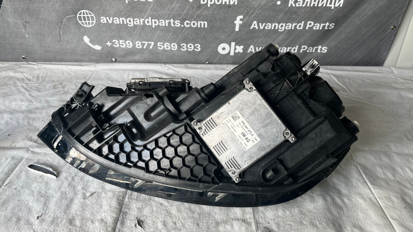 Десен фар Volkswagen Golf 7