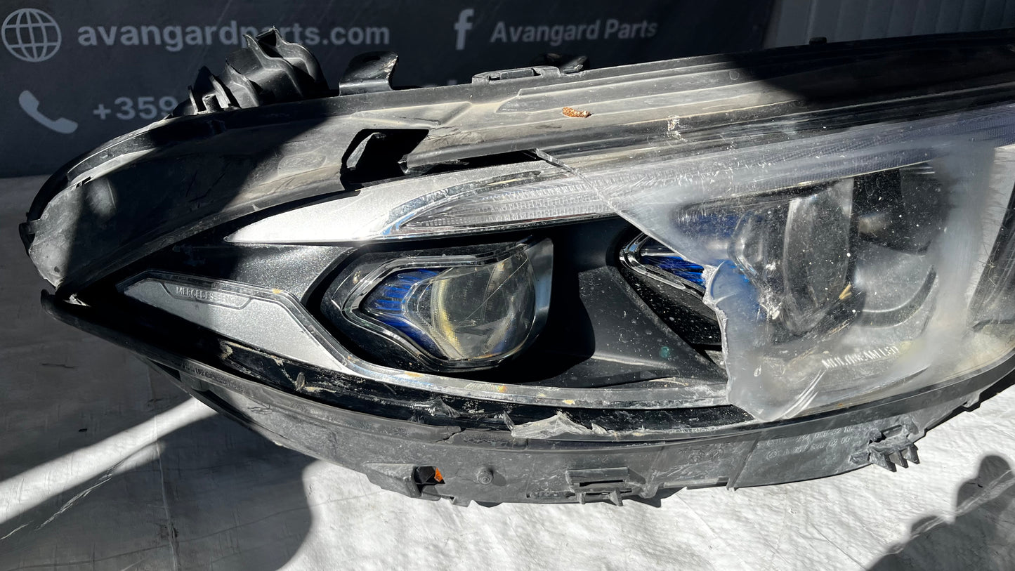 Mercedes CLS W257 десен фар