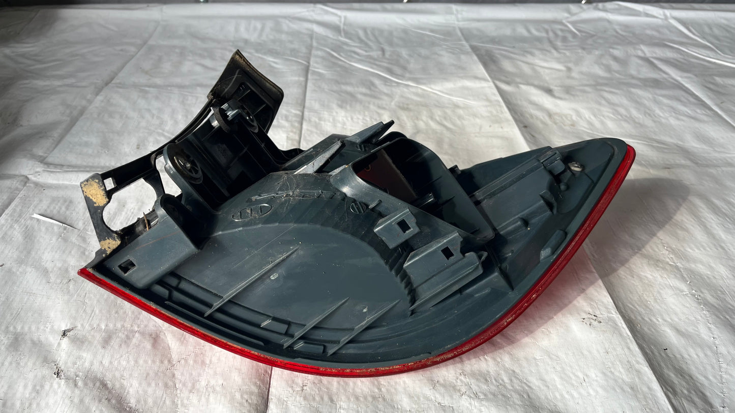 Ляв стоп BMW 3 F31 2011-2019