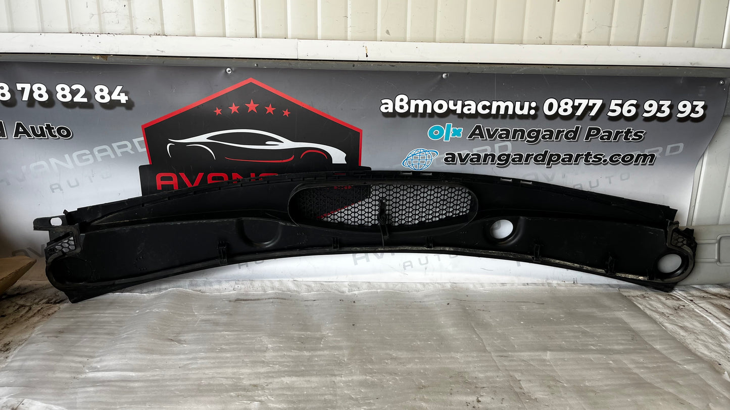 Citroen Berlingo Lift 08- 2 решетка под чистачки