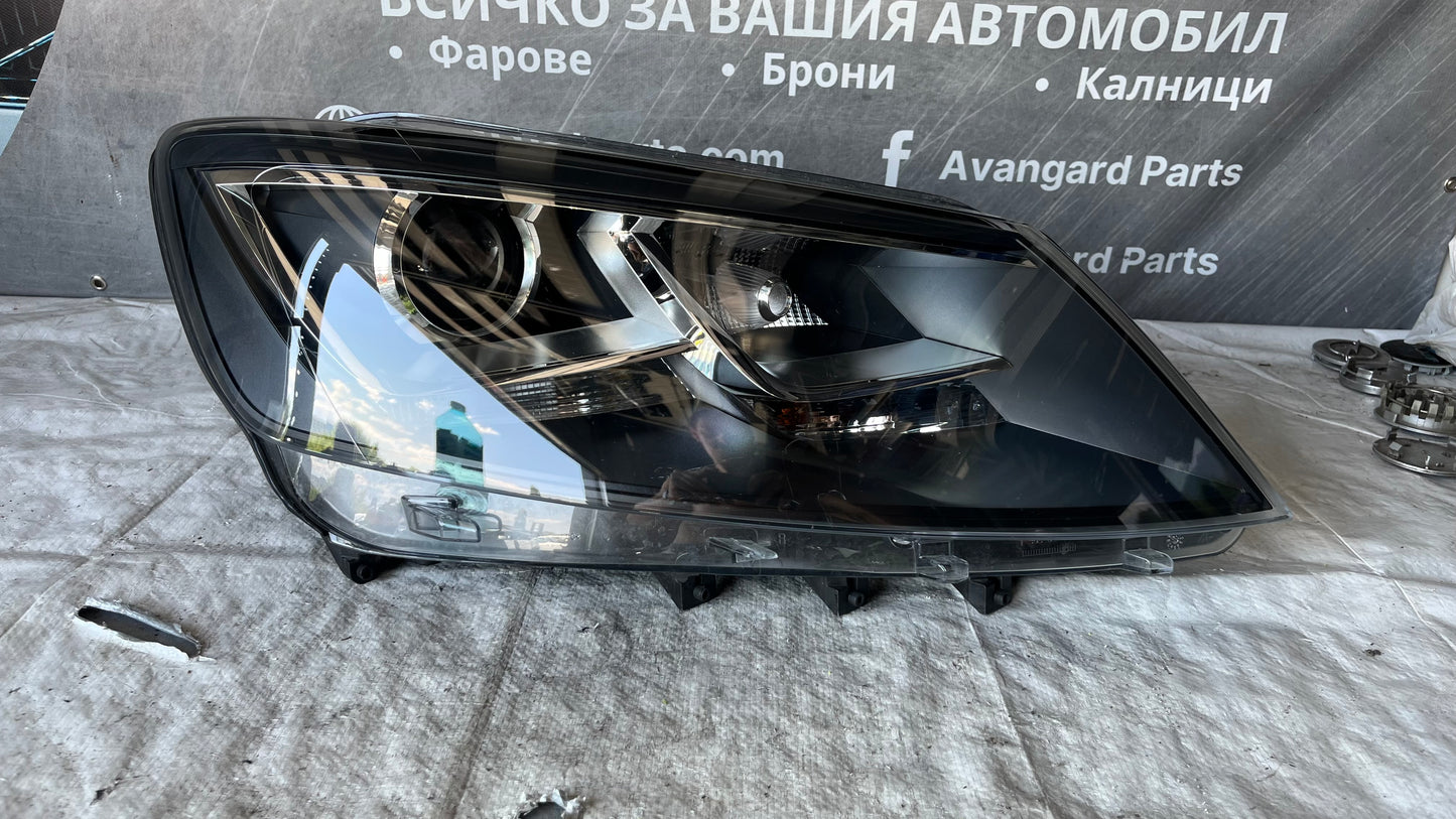 Десен фар Seat Alhambra